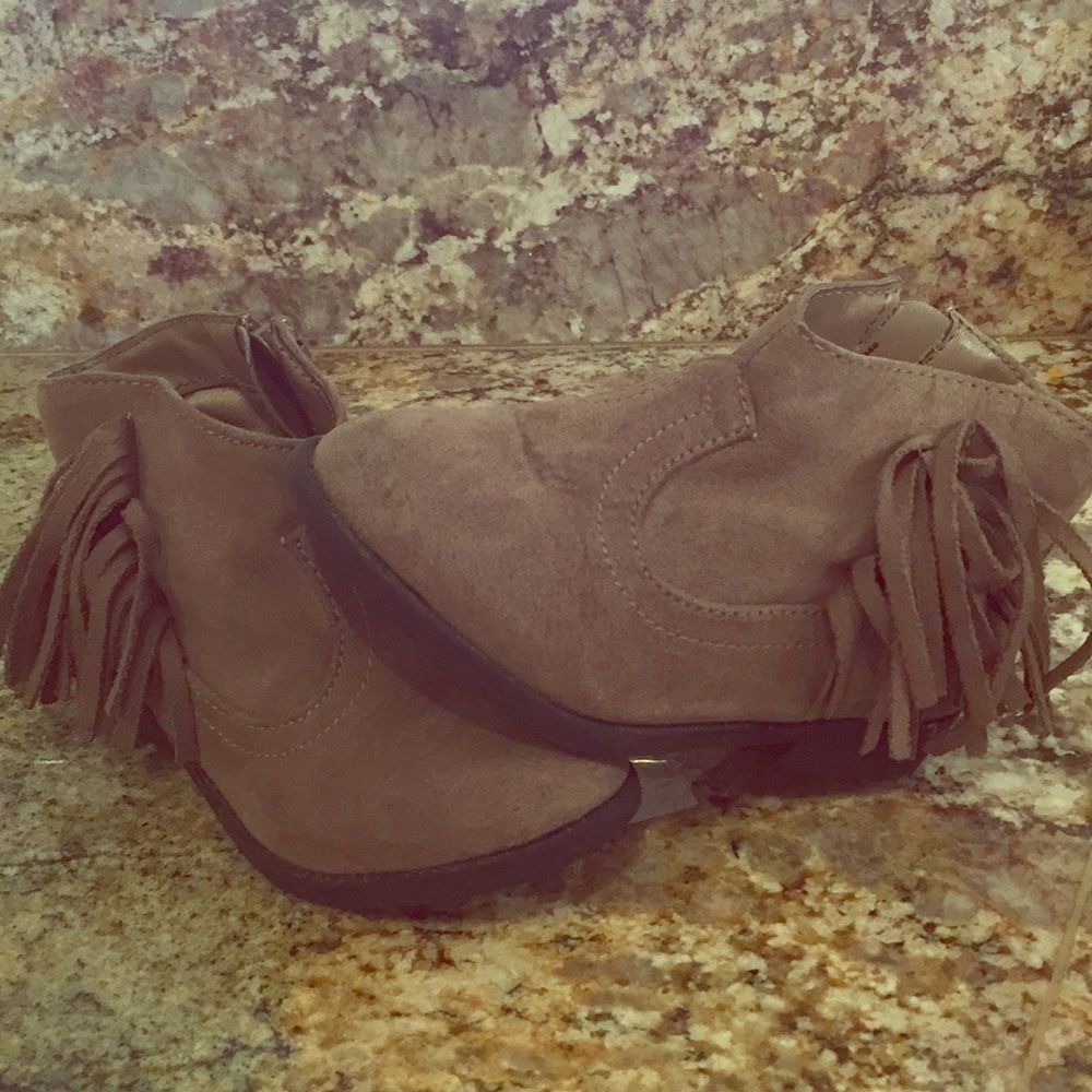 Fringe booties
